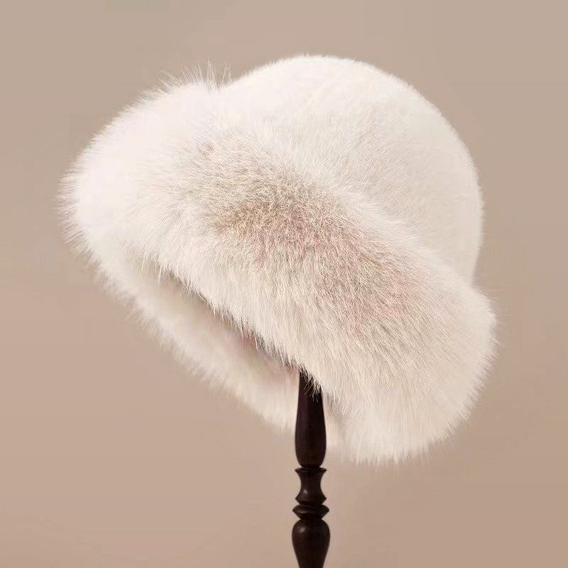 Greta – Cozy Luxe Fur Hat