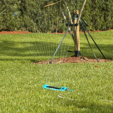Oscillating Lawn Sprinkler with 18 Nozzle Heads and Adjustable Spray Patterns, 4500 Sq Ft Coverage