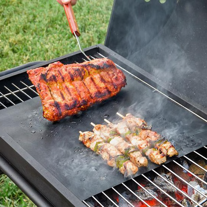 Reusable Grill Mat with Coated Fiberglass Surface for BBQ and Outdoor Use