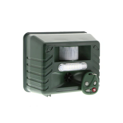 Solar Ultrasonic Bird Repeller with LED Flashing Light and 170 Degree Coverage