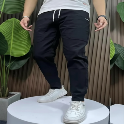 Stretch Cargo Jeans with Six Pockets and Elastane Blend, Slim Fit