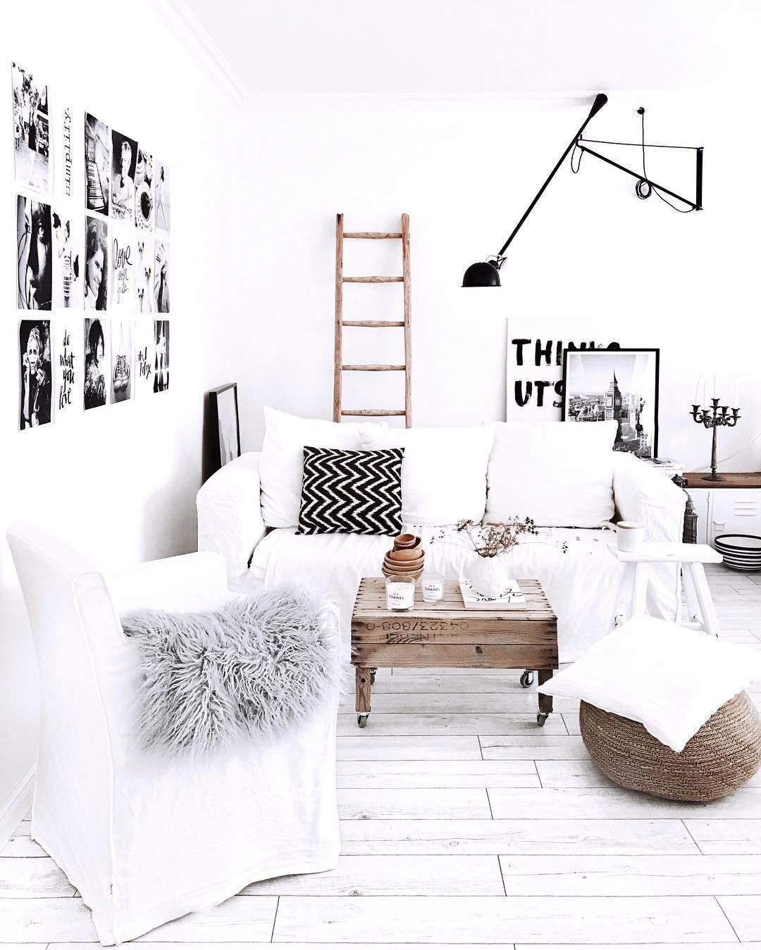 Adjustable Wall Lamp with Extended Arm and Cast Iron Counterweight, Hardwired