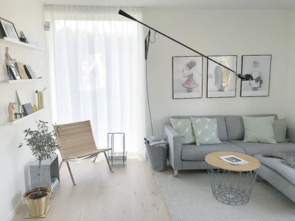 Adjustable Wall Lamp with Extended Arm and Cast Iron Counterweight, Hardwired