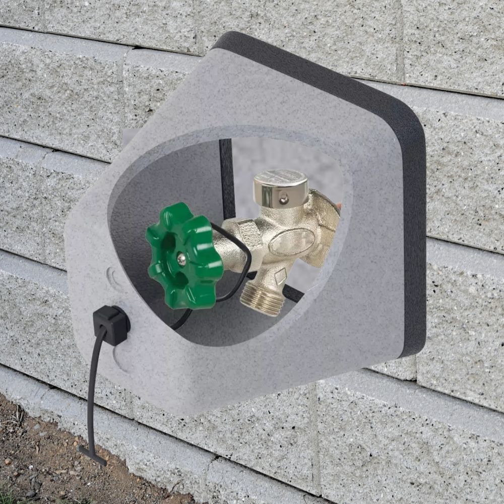 Outdoor Faucet Cover with Polystyrene Insulation and Hook Loop Straps