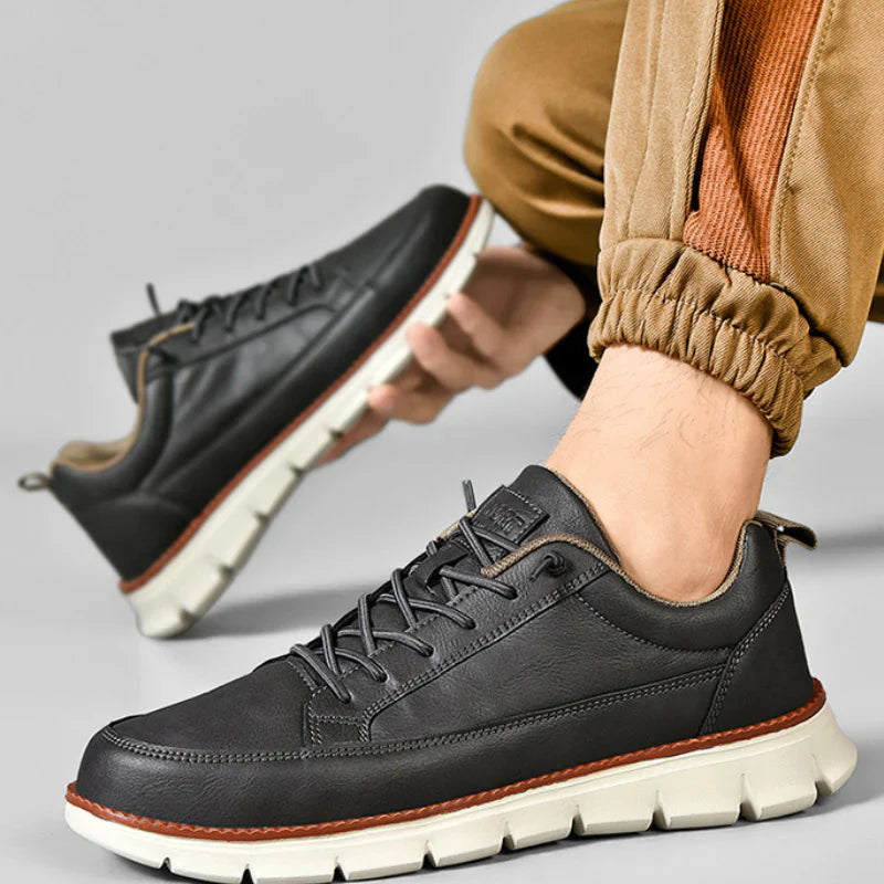 Oslo Orthopedic Leather Sneakers