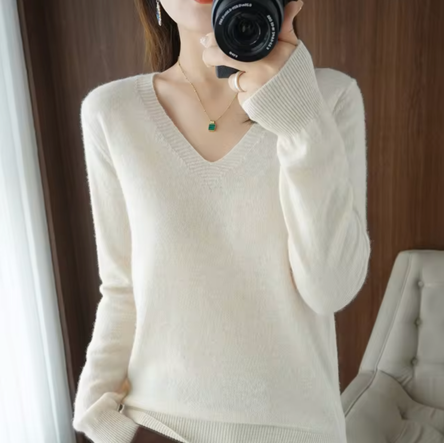 Elyra Cashmere V Neck Sweater