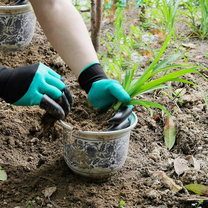 Garden Gloves with Four Fingertip Claws and Water Resistant Coating