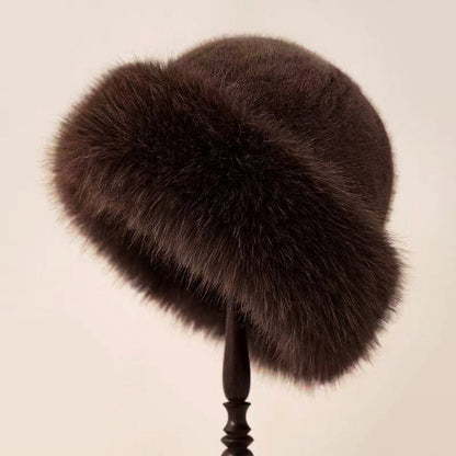 Greta – Cozy Luxe Fur Hat