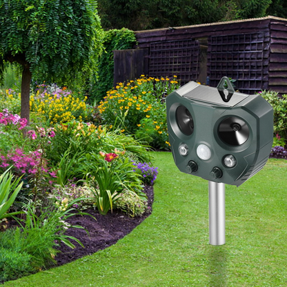 Motion Activated Ultrasonic Animal Repeller with Solar Power and LED Flashing Lights