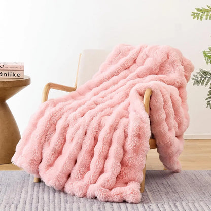 The Nordic Bubble Blanket