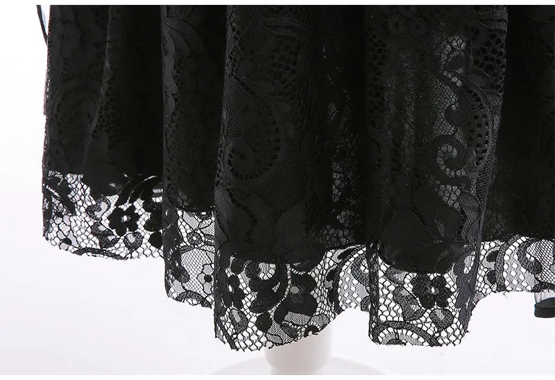 Evil Queen Witch Costume Dress for Girls Ages 4 to 6 with Lace Ruffle Trim
