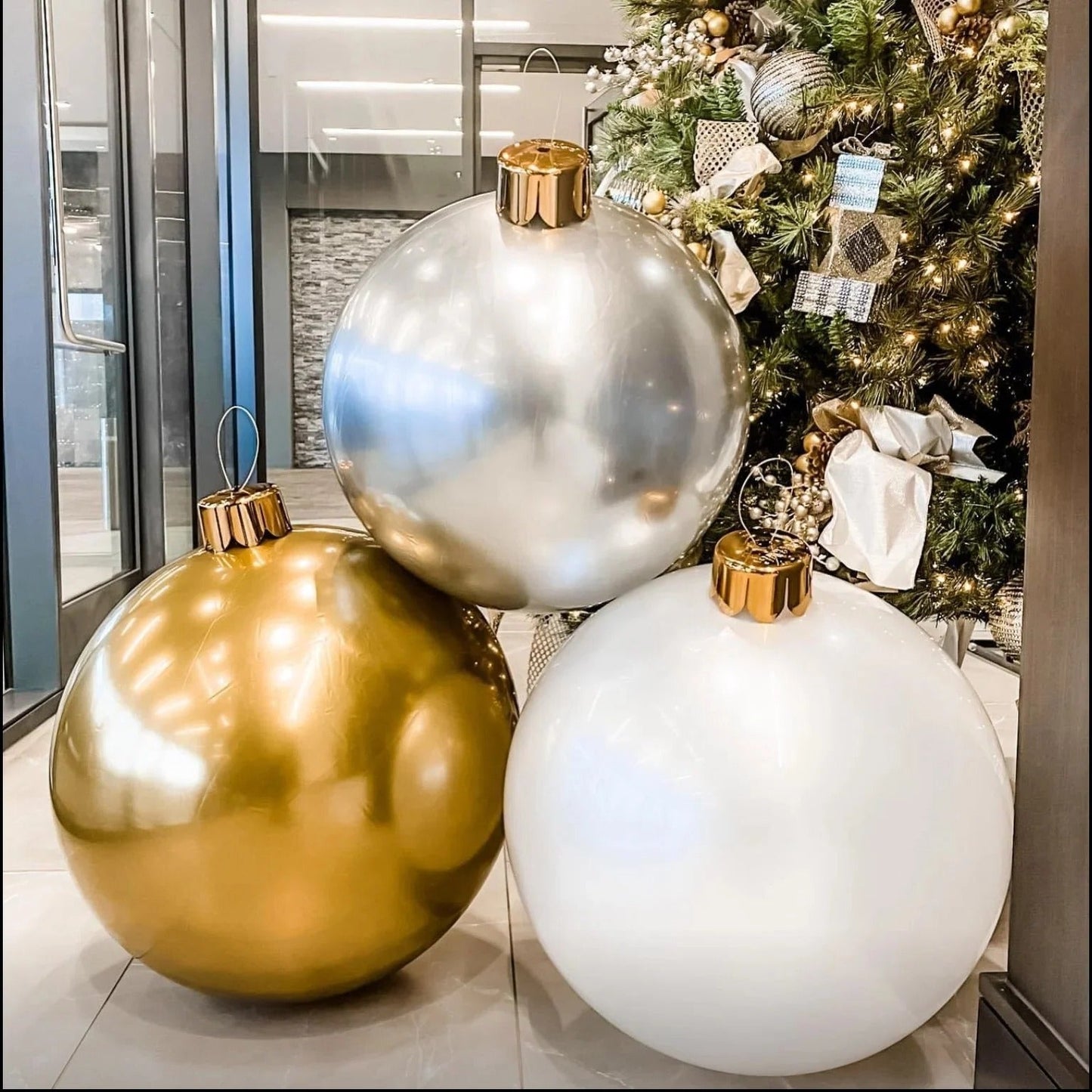 Inflatable Sphere for Seasonal Yard Displays with Mounting Hardware and Rope