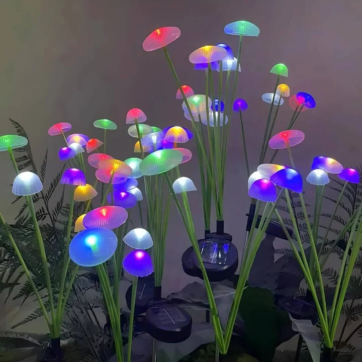 Jellyfish Solar Garden Light with 10 Color Changing LEDs and Auto Sensor