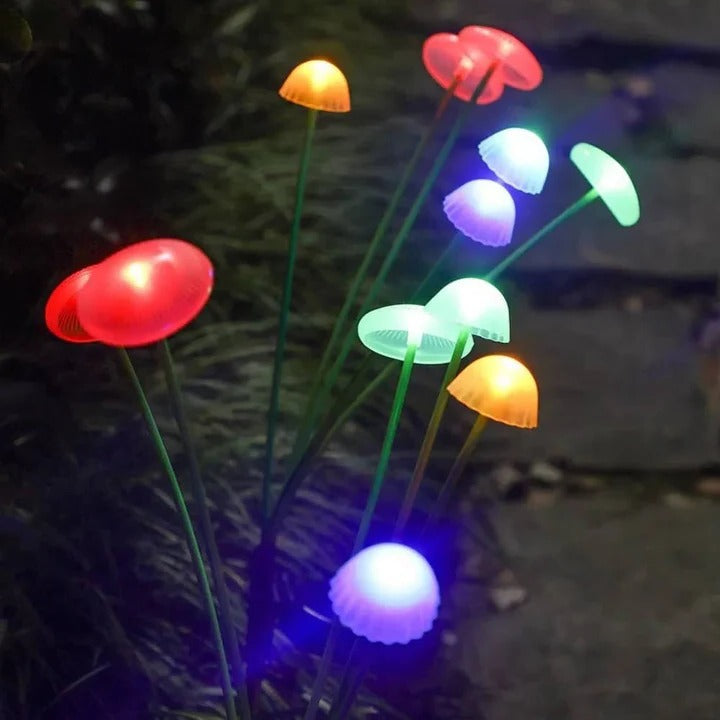 Jellyfish Solar Garden Light with 10 Color Changing LEDs and Auto Sensor