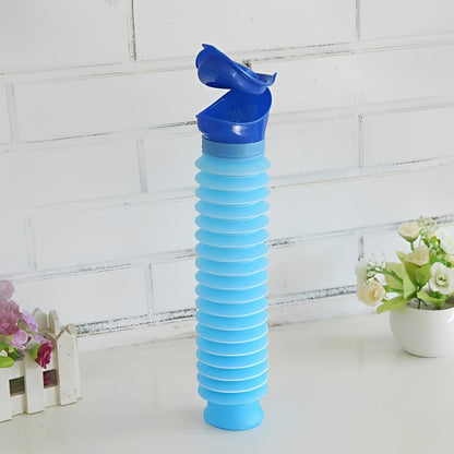 Portable Travel Urinal with Sealed Flip Top and Flexible Design, 740ml Capacity