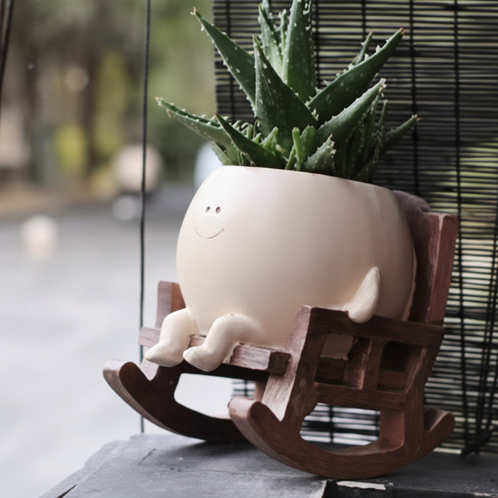 Resin Smiling Face Plant Pot for Small Succulents and Houseplants