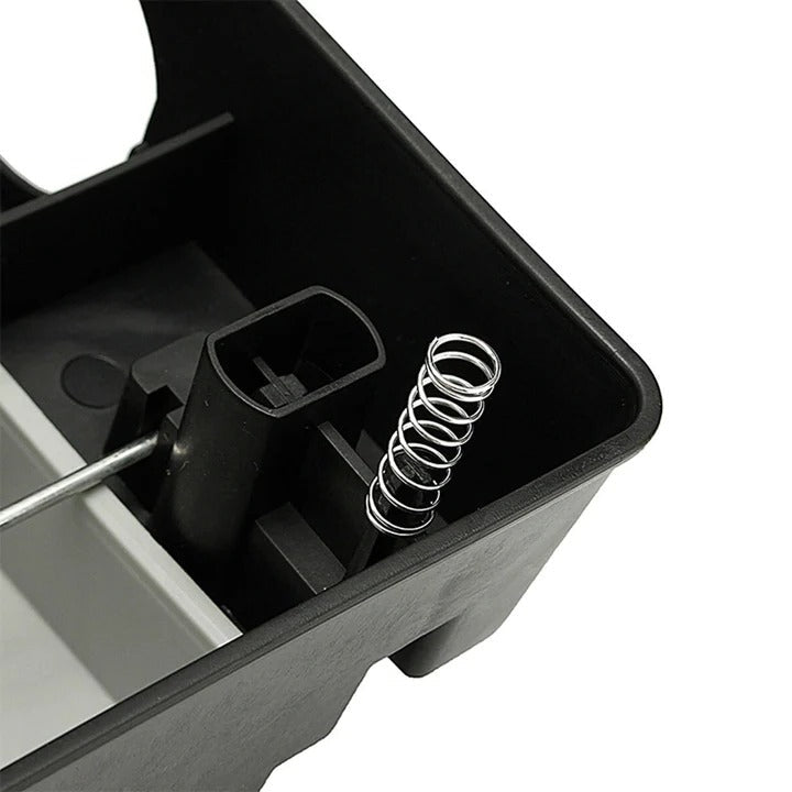 Rodent Catch Station with Single Lock and Removable Bait Tray