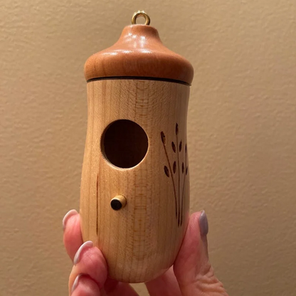 Hummingbird Nesting House with Hanging Loop and Wood Grain Finish, 3.1x3.1x5.9in