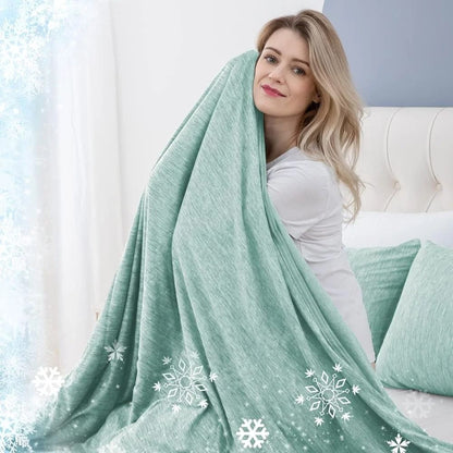 Lightweight Summer Blanket for Hot Sleepers with Cooling Fabric