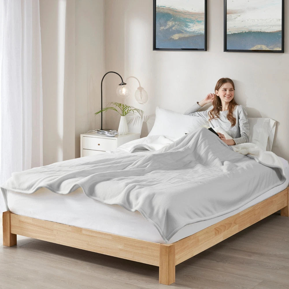 Clauna - Heated Throw Blanket