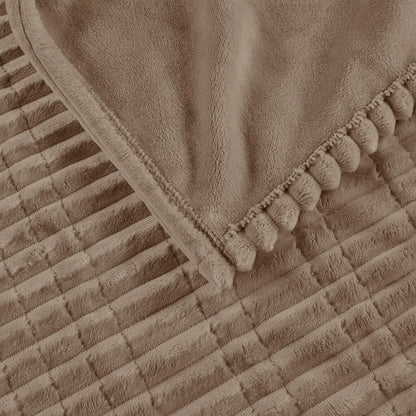 Luxuriously Soft Plush Electric Blanket - Fast Heating with Cozy Cover